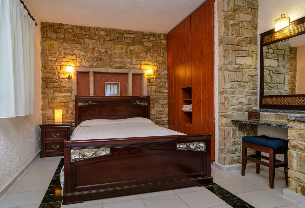 Maria Elena Villas Neos Marmaras Exterior foto
